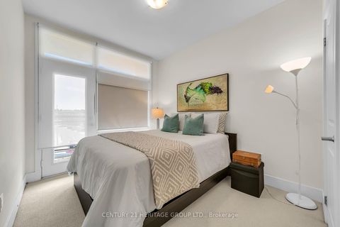 Photo 21 at 9136 Bathurst Street, Patterson, Vaughan