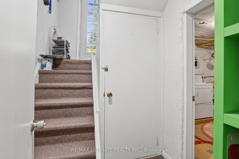 Photo 7 at 177 Varsity Road, Lambton Baby Point, Toronto