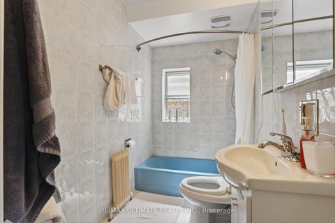 Photo 11 at 177 Varsity Road, Lambton Baby Point, Toronto