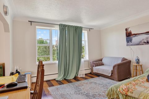 Photo 13 at 177 Varsity Road, Lambton Baby Point, Toronto