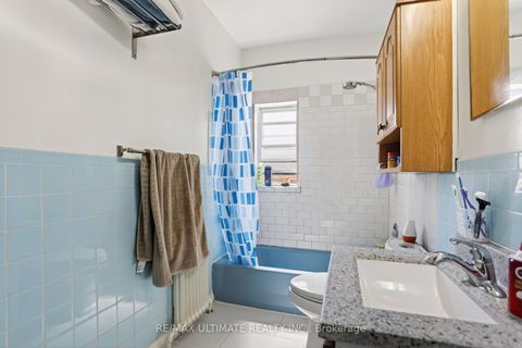 Photo 16 at 177 Varsity Road, Lambton Baby Point, Toronto