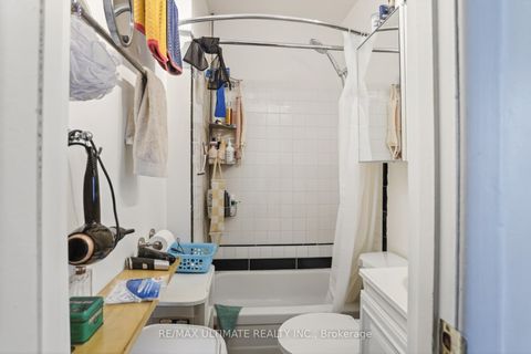 Photo 22 at 177 Varsity Road, Lambton Baby Point, Toronto