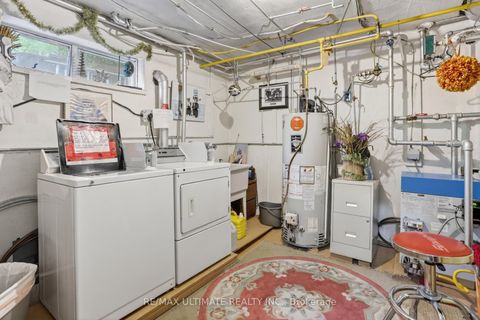 Photo 23 at 177 Varsity Road, Lambton Baby Point, Toronto