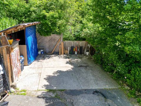 Photo 28 at 177 Varsity Road, Lambton Baby Point, Toronto