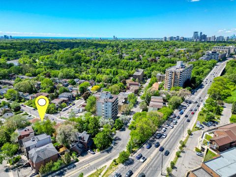 Photo 30 at 177 Varsity Road, Lambton Baby Point, Toronto