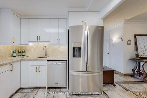 Photo 5 at 311 - 7300 Yonge Street, Yorkhill, Vaughan