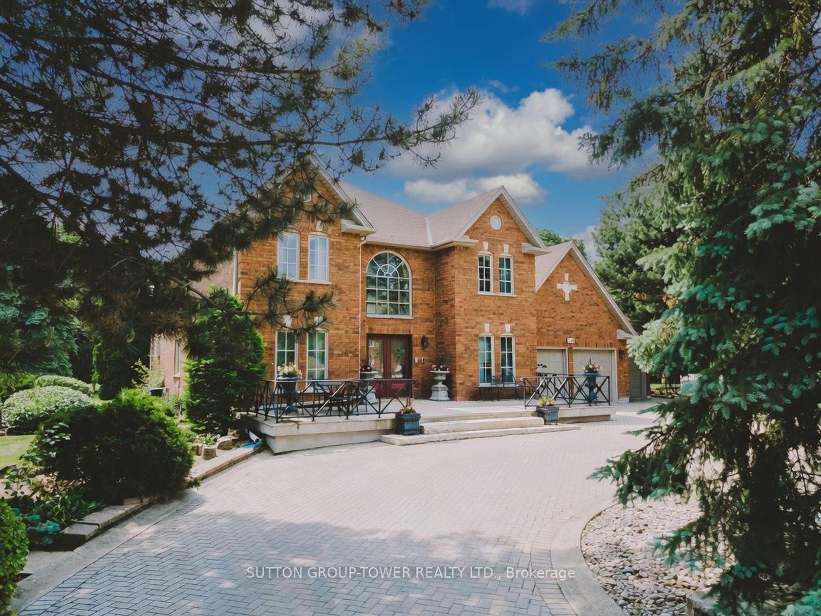 138 Dianawood Ridge, East Woodbridge, Vaughan photo number 2