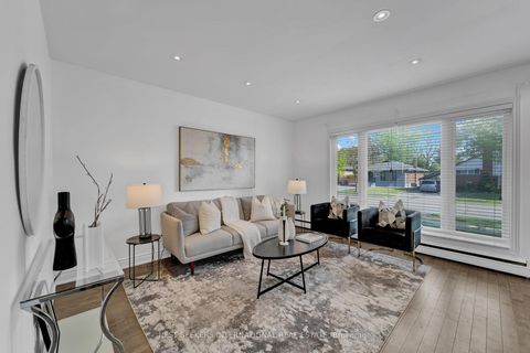 Photo 5 at 42 Fordwich Crescent, Kipling, Toronto
