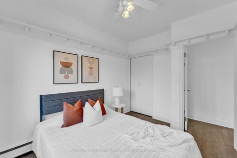 Photo 16 at 42 Fordwich Crescent, Kipling, Toronto