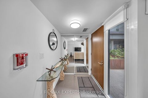 Photo 4 at 109 - 160 Flemington Road E, Glen Park, Toronto