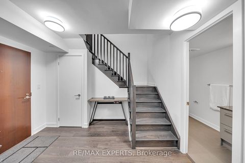 Photo 10 at 109 - 160 Flemington Road E, Glen Park, Toronto