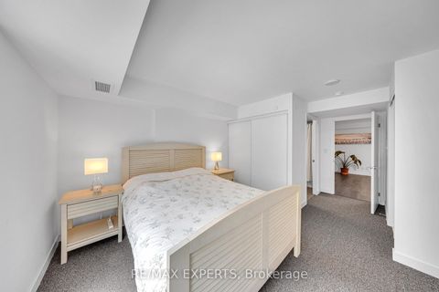 Photo 32 at 109 - 160 Flemington Road E, Glen Park, Toronto