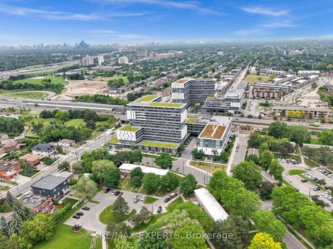 Photo 38 at 109 - 160 Flemington Road E, Glen Park, Toronto