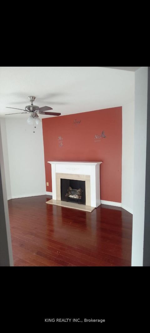 Photo 2 at 139 Livingstone Street, Sunnidale, Barrie