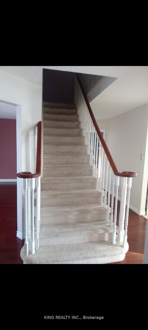 Photo 7 at 139 Livingstone Street, Sunnidale, Barrie