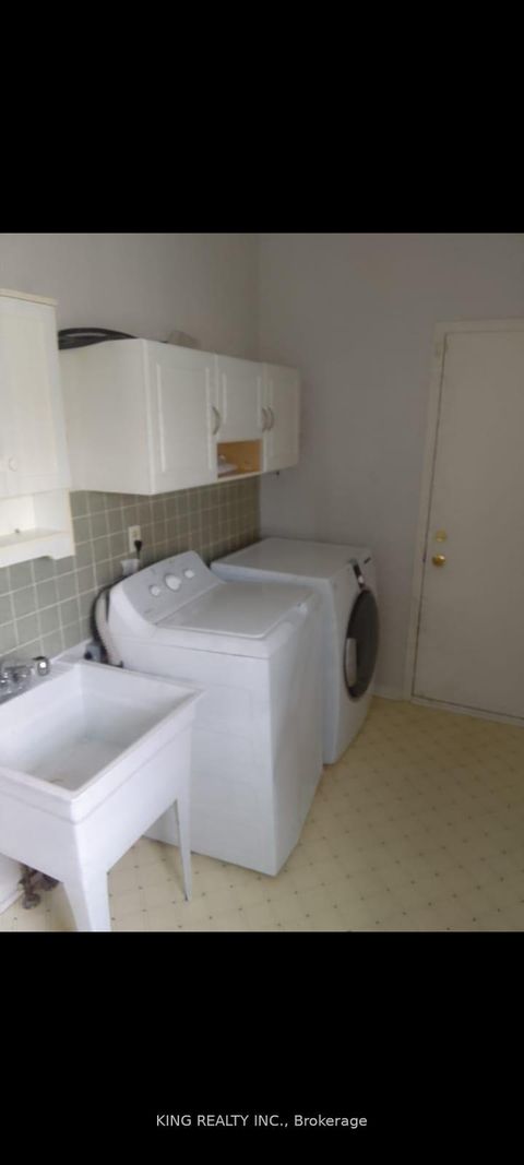 Photo 18 at 139 Livingstone Street, Sunnidale, Barrie