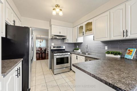 Photo 11 at 22 Deerpath Road, Donalda, Toronto
