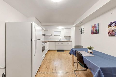 Photo 33 at 22 Deerpath Road, Donalda, Toronto