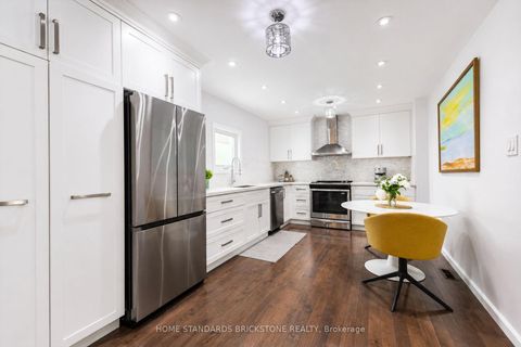 Photo 5 at 60 Madawaska Avenue, Newtonbrook East, Toronto