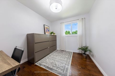 Photo 26 at 60 Madawaska Avenue, Newtonbrook East, Toronto