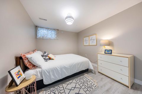 Photo 31 at 60 Madawaska Avenue, Newtonbrook East, Toronto