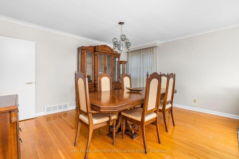 Photo 17 at 5 Paramount Court, Amesbury, Toronto