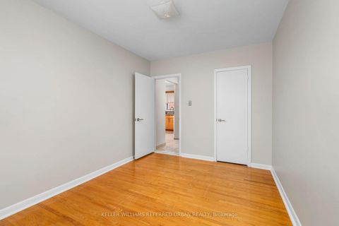 Photo 21 at 5 Paramount Court, Amesbury, Toronto