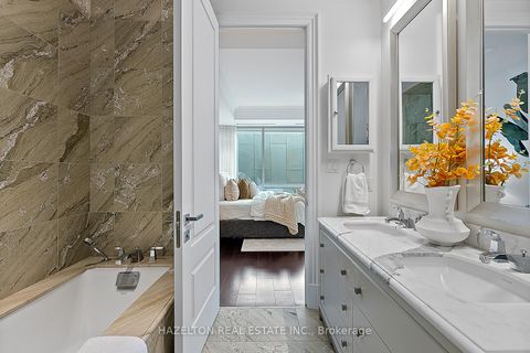 Photo 16 at 1001 - 55 Scollard Street, Annex, Toronto