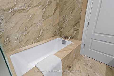 Photo 18 at 1001 - 55 Scollard Street, Annex, Toronto