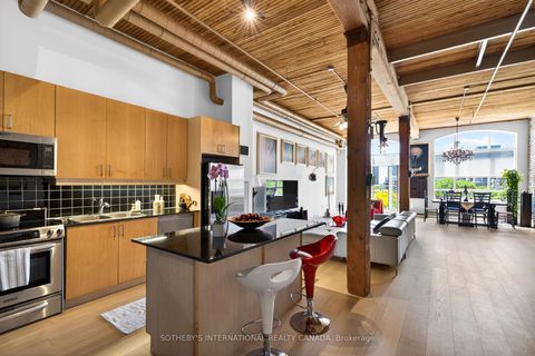 Photo 4 at 404 - 993 Queen Street W, Niagara, Toronto
