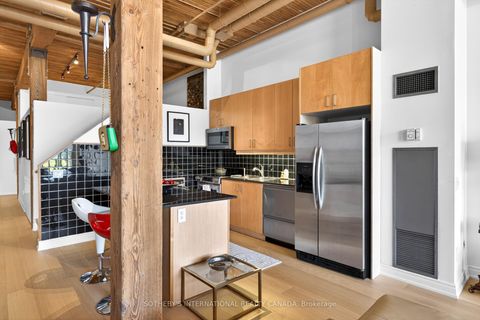 Photo 6 at 404 - 993 Queen Street W, Niagara, Toronto