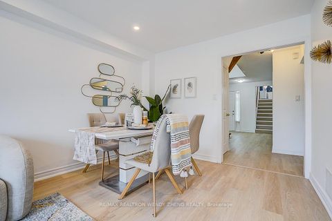 Photo 4 at 25 Lysander Court, Agincourt North, Toronto