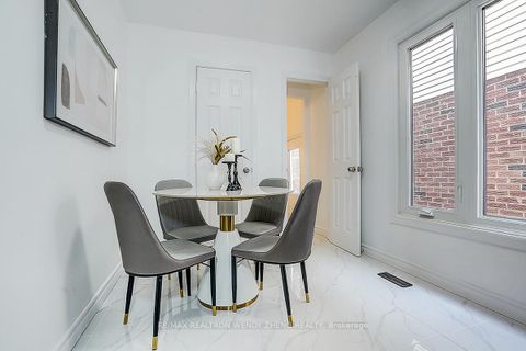 Photo 10 at 25 Lysander Court, Agincourt North, Toronto
