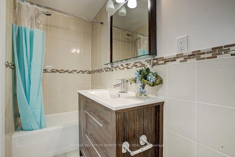 Photo 21 at 25 Lysander Court, Agincourt North, Toronto