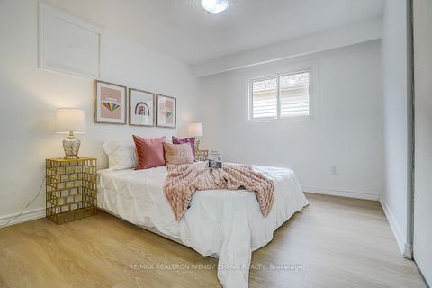 Photo 30 at 25 Lysander Court, Agincourt North, Toronto