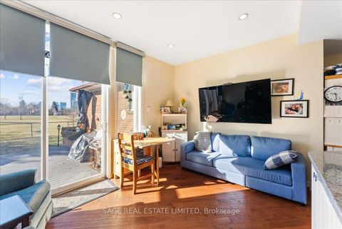 Photo 14 at 27 Kathrose Drive, Pleasant View, Toronto