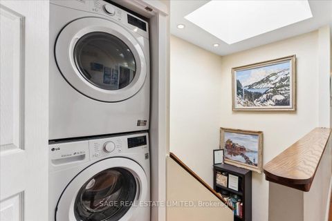 Photo 20 at 27 Kathrose Drive, Pleasant View, Toronto