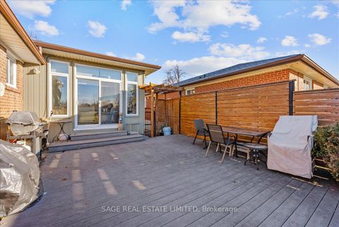 Photo 36 at 27 Kathrose Drive, Pleasant View, Toronto