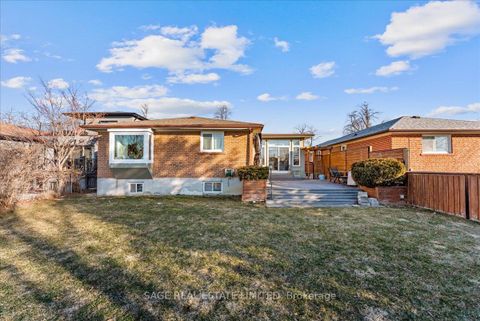 Photo 38 at 27 Kathrose Drive, Pleasant View, Toronto
