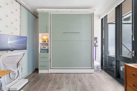 Photo 13 at 534 - 161 Roehampton Avenue, Mount Pleasant West, Toronto