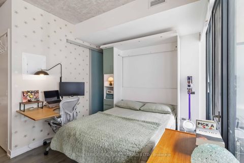 Photo 16 at 534 - 161 Roehampton Avenue, Mount Pleasant West, Toronto