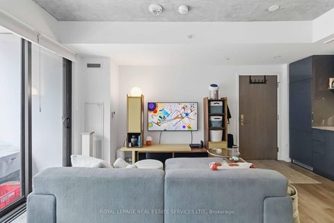 Photo 19 at 534 - 161 Roehampton Avenue, Mount Pleasant West, Toronto