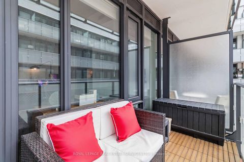 Photo 22 at 534 - 161 Roehampton Avenue, Mount Pleasant West, Toronto
