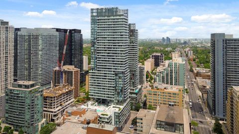Photo 33 at 534 - 161 Roehampton Avenue, Mount Pleasant West, Toronto