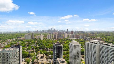Photo 34 at 534 - 161 Roehampton Avenue, Mount Pleasant West, Toronto