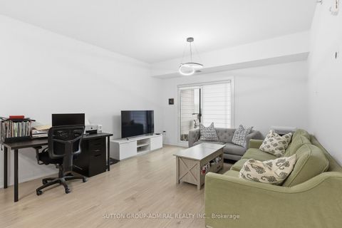 Photo 11 at 406 - 15 Kneeshaw Drive, Rural Barrie Southeast, Barrie