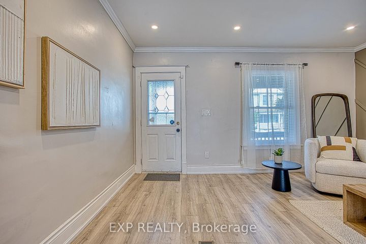 Photo 3 at 126 Belmont Avenue, Crown Point, Hamilton