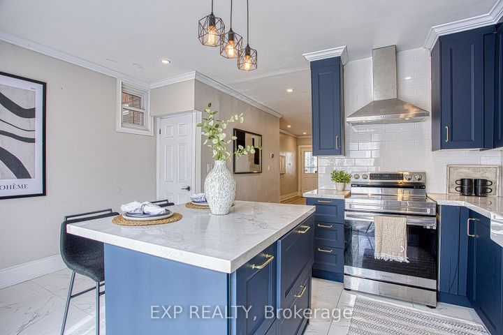 Photo 11 at 126 Belmont Avenue, Crown Point, Hamilton