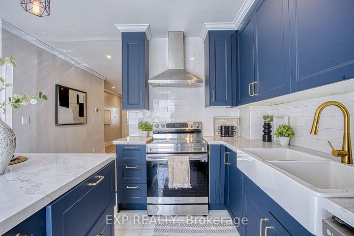 Photo 12 at 126 Belmont Avenue, Crown Point, Hamilton