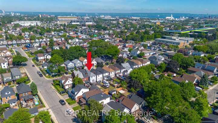 Photo 32 at 126 Belmont Avenue, Crown Point, Hamilton